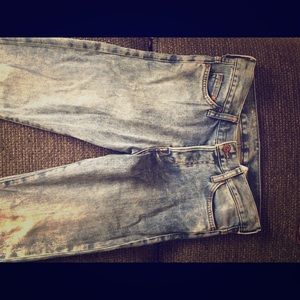 Super cute skinny jeans